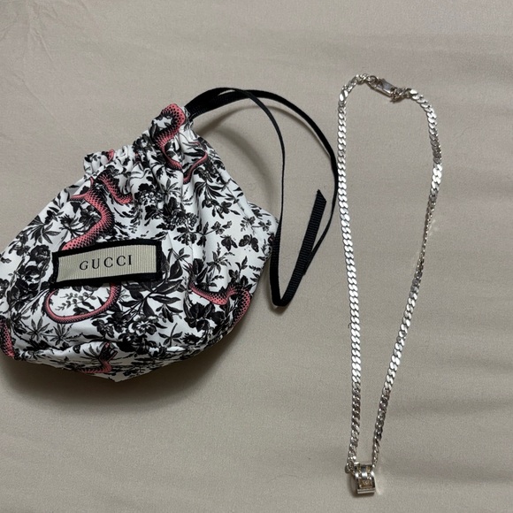 Gucci open G necklace - Picture 2 of 5